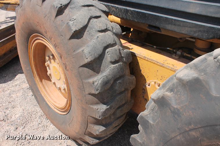 image for item DD4953 2006 Caterpillar 140H VHP Plus motor grader