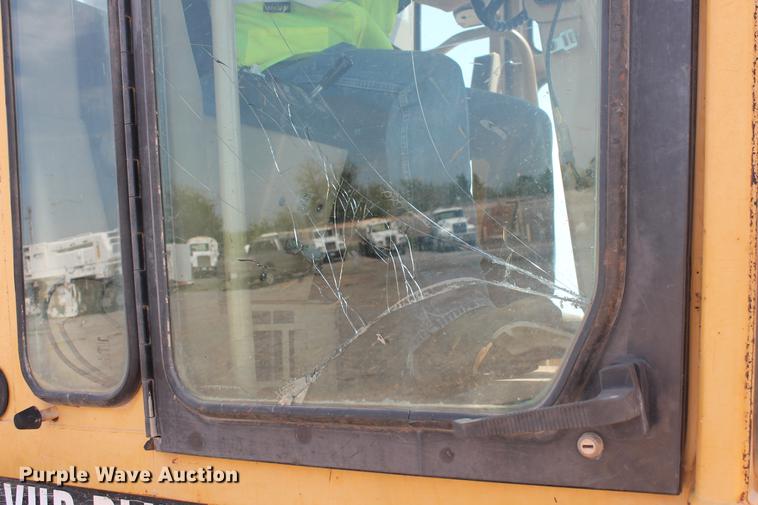 image for item DD4953 2006 Caterpillar 140H VHP Plus motor grader