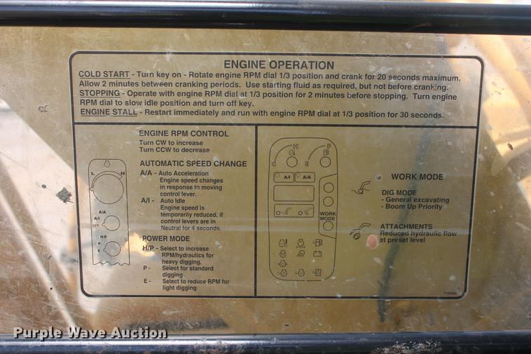 image for item DD4955 2005 John Deere 200C LC excavator