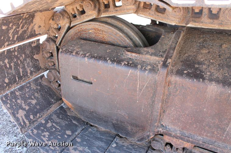 image for item DD4955 2005 John Deere 200C LC excavator