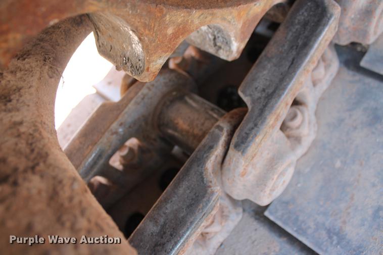 image for item DD4955 2005 John Deere 200C LC excavator