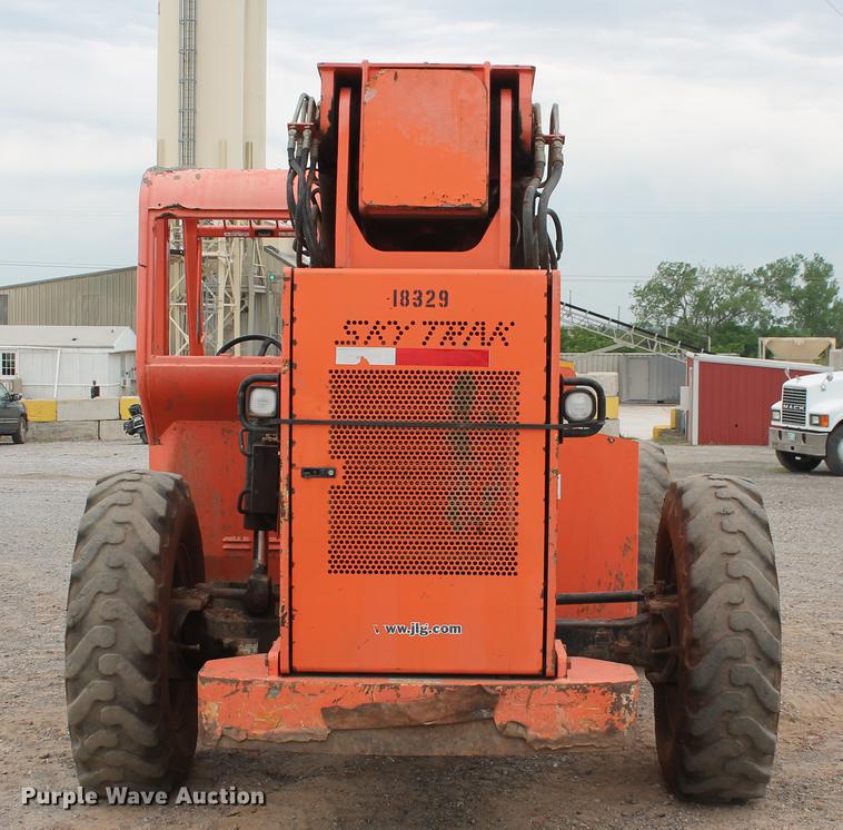 image for item DD4956 2004 Sky Trak 6042 telehandler