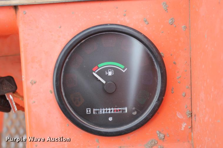 image for item DD4956 2004 Sky Trak 6042 telehandler