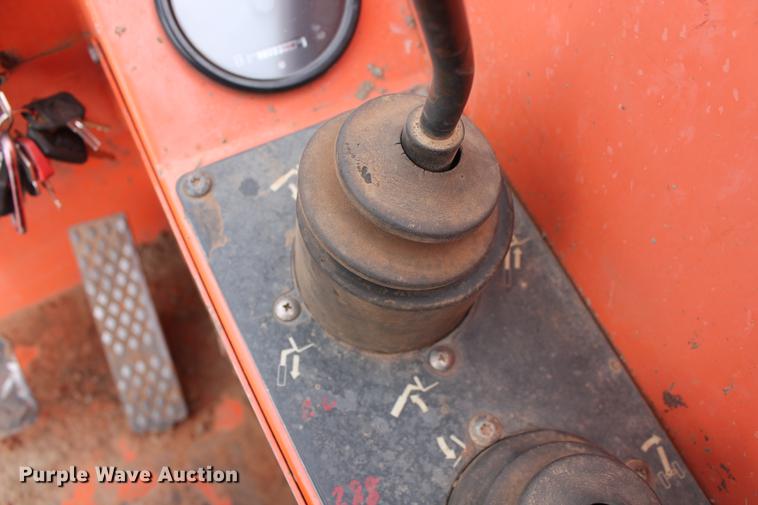 image for item DD4956 2004 Sky Trak 6042 telehandler