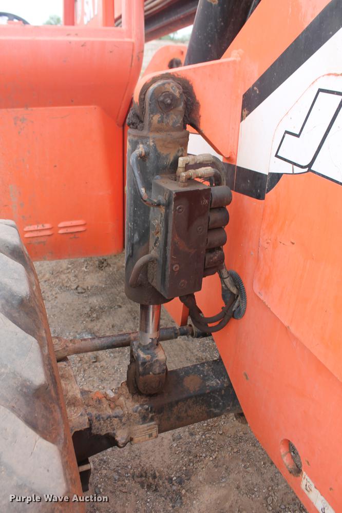 image for item DD4956 2004 Sky Trak 6042 telehandler