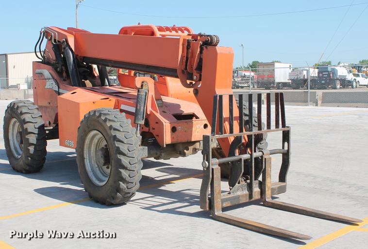 image for item DD4957 2007 Sky Trak 6036 telehandler