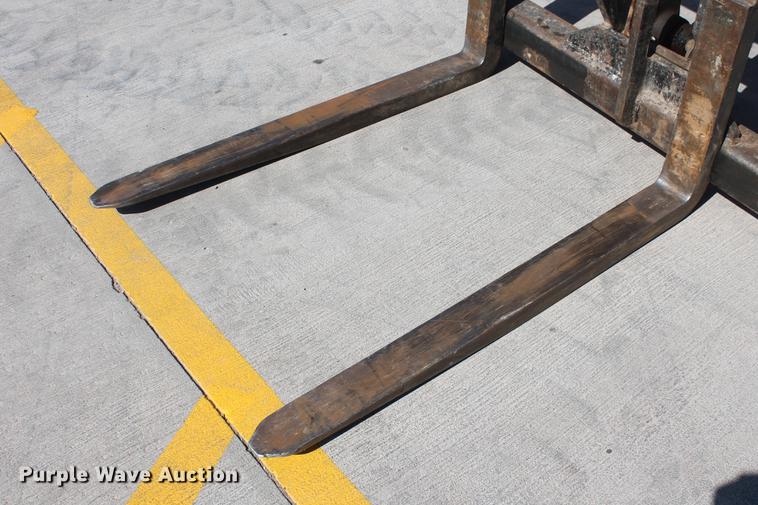 image for item DD4957 2007 Sky Trak 6036 telehandler