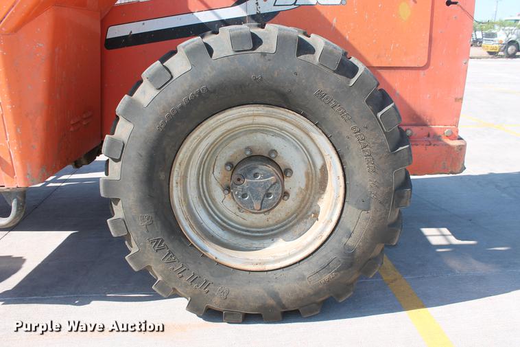 image for item DD4957 2007 Sky Trak 6036 telehandler