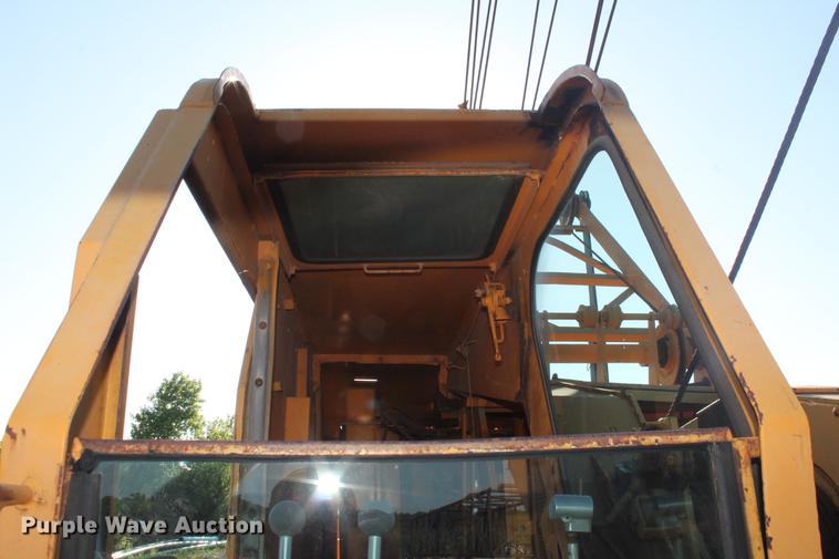 image for item DD4959 1965 American 4450 crane