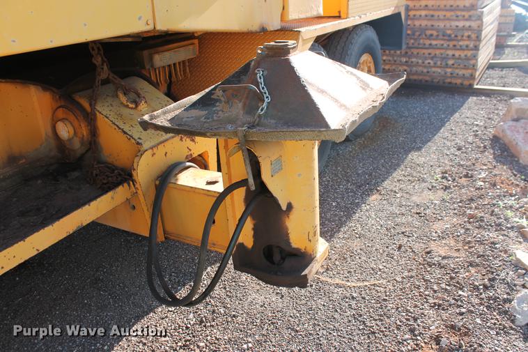 image for item DD4959 1965 American 4450 crane