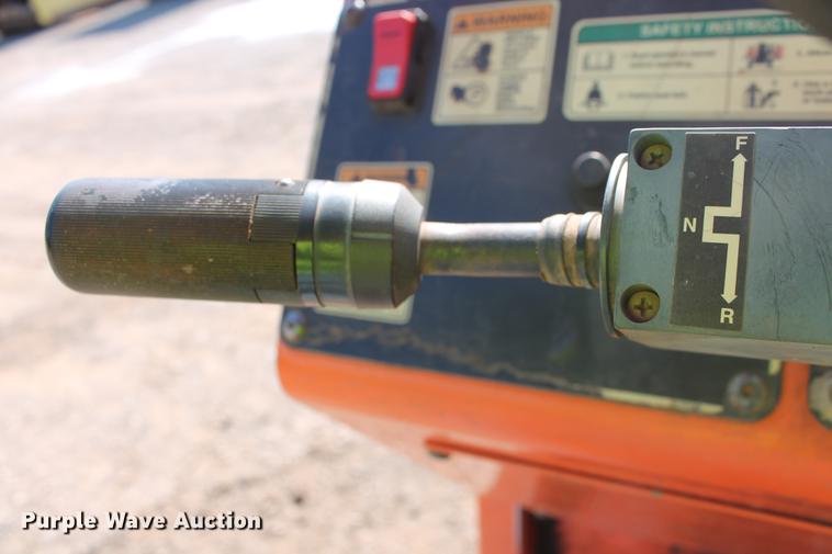 image for item DD4960 2008 Sky Trak 10042 telehandler