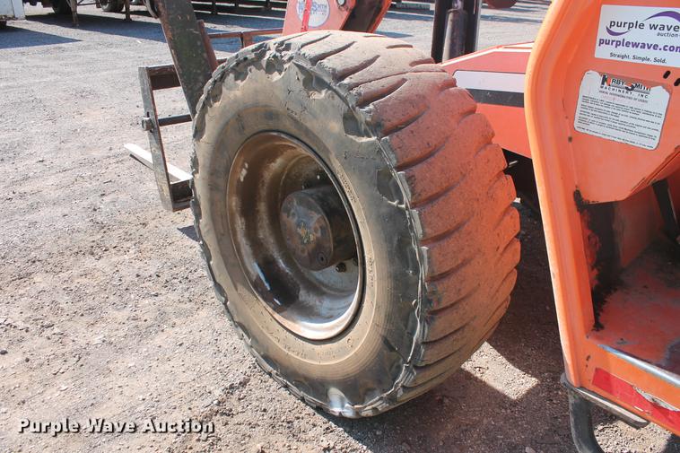 image for item DD4960 2008 Sky Trak 10042 telehandler