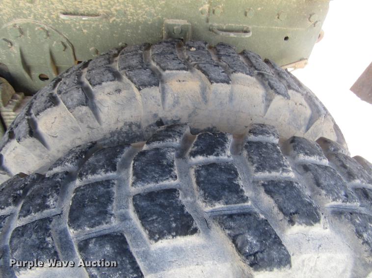 image for item DD7439 1972 Am General M817 dump truck