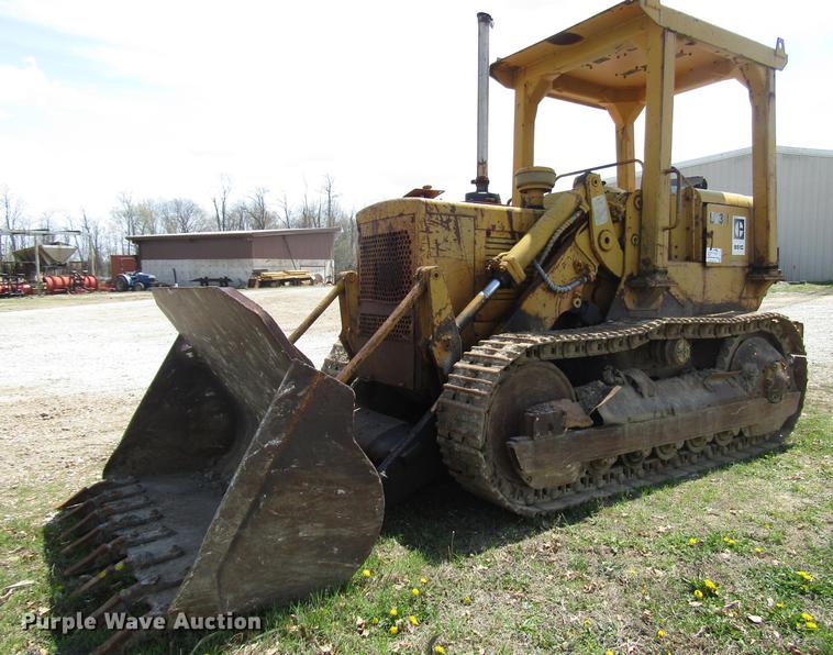 image for item DD7442 Caterpillar 951C track loader