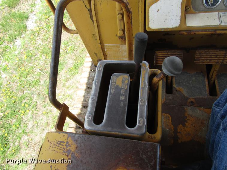 image for item DD7442 Caterpillar 951C track loader