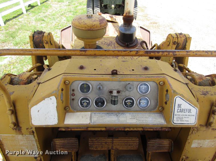 image for item DD7442 Caterpillar 951C track loader