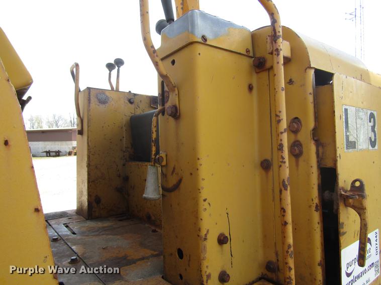 image for item DD7442 Caterpillar 951C track loader