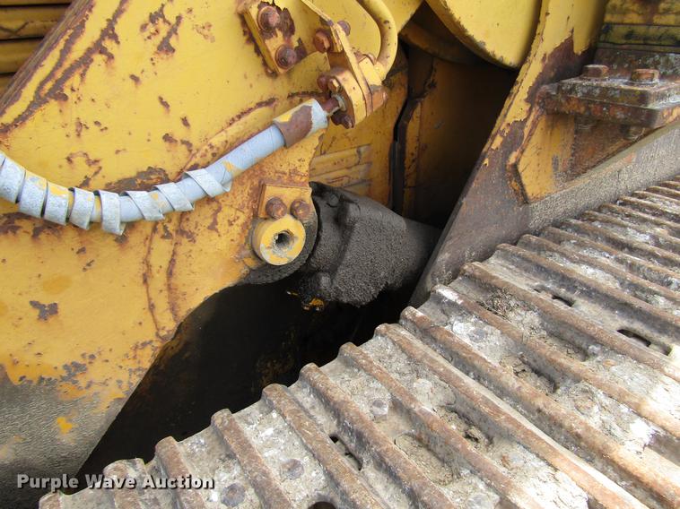 image for item DD7442 Caterpillar 951C track loader