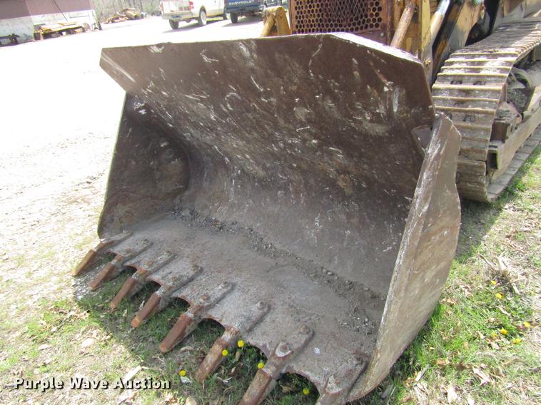 image for item DD7442 Caterpillar 951C track loader