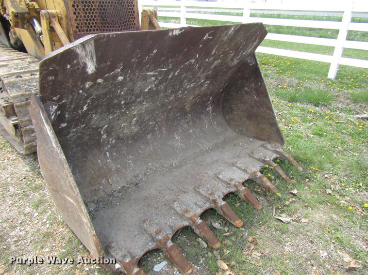 image for item DD7442 Caterpillar 951C track loader