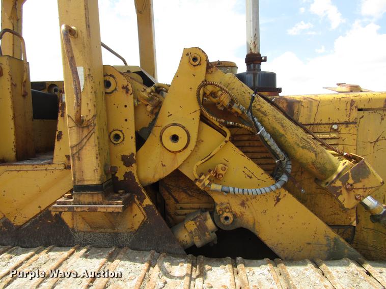 image for item DD7442 Caterpillar 951C track loader