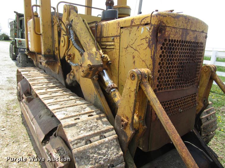 image for item DD7442 Caterpillar 951C track loader