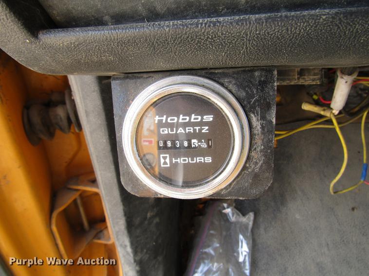 image for item DD7443 1993 GMC TopKick dump truck