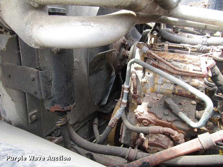 image for item DD7443 1993 GMC TopKick dump truck