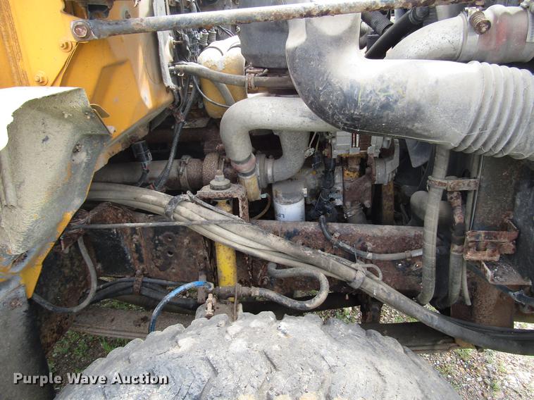 image for item DD7443 1993 GMC TopKick dump truck