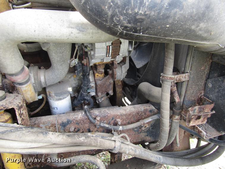 image for item DD7443 1993 GMC TopKick dump truck