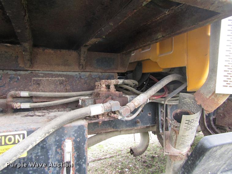 image for item DD7443 1993 GMC TopKick dump truck