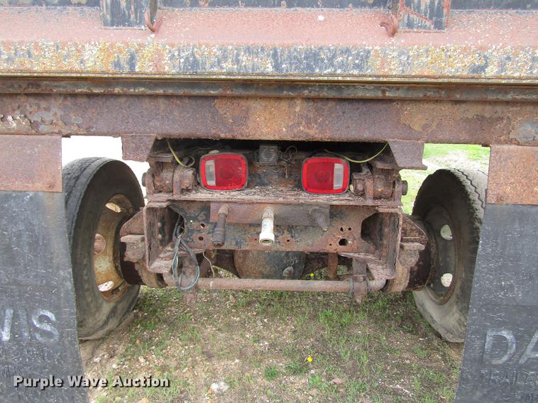 image for item DD7443 1993 GMC TopKick dump truck