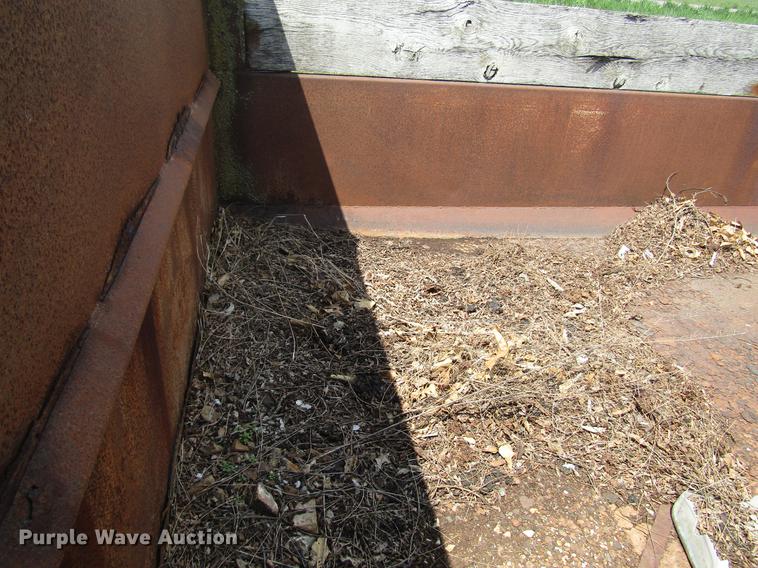 image for item DD7443 1993 GMC TopKick dump truck