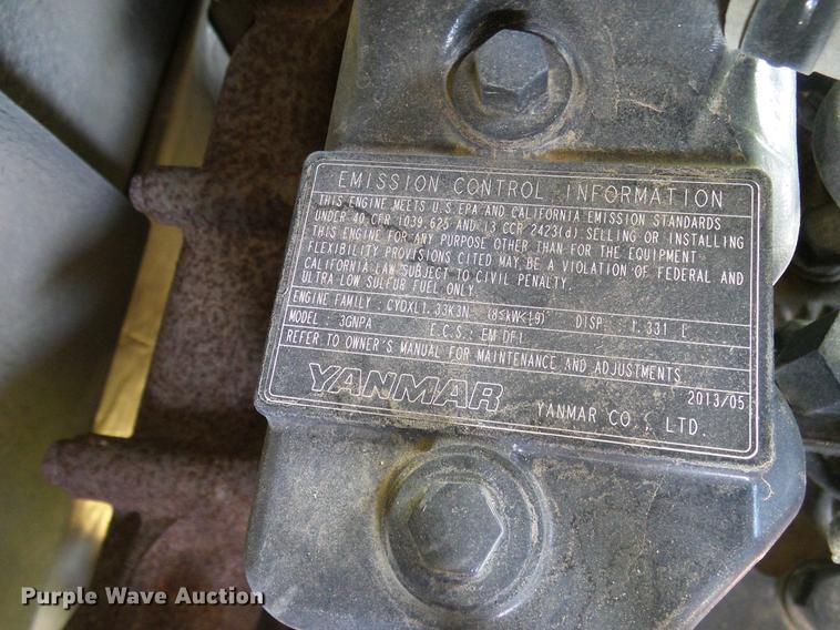 image for item DD8172 2013 Takeuchi TB228 mini excavator