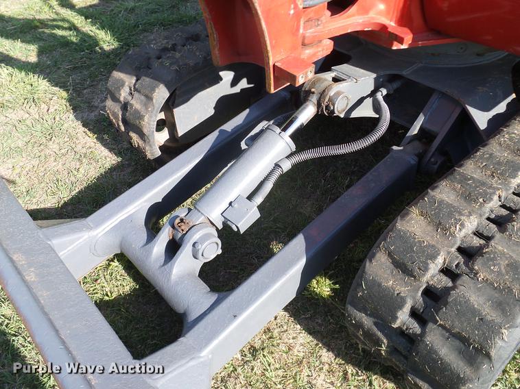 image for item DD8172 2013 Takeuchi TB228 mini excavator