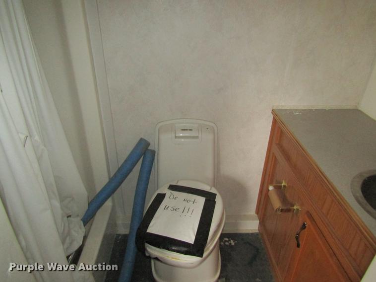 image for item DD8417 2006 Aluminum Cargo Trailers ACTLQ8538TTA4 enclosed cargo trailer