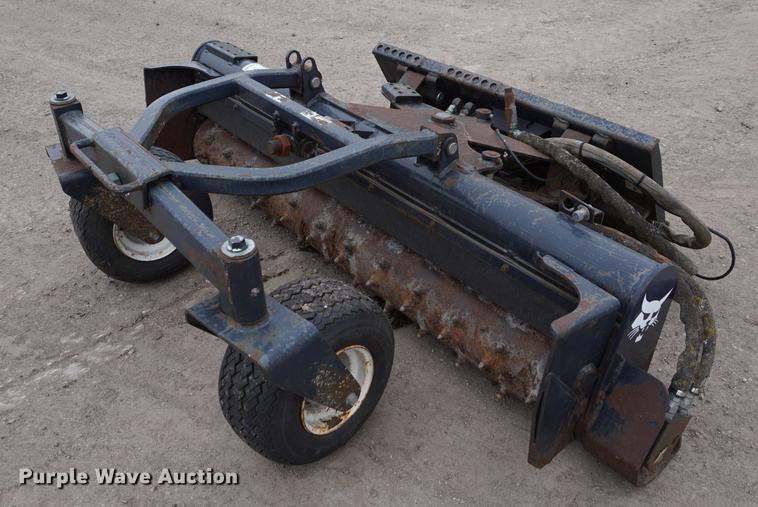 image for item DE3284 Bobcat skid steer soil conditioner