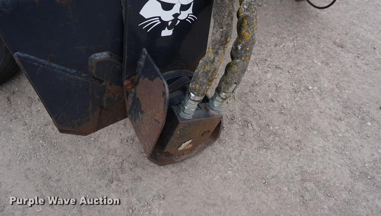 image for item DE3284 Bobcat skid steer soil conditioner