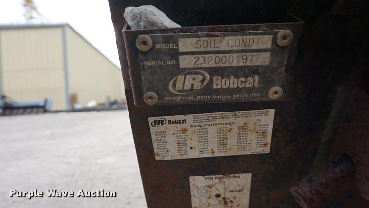 image for item DE3284 Bobcat skid steer soil conditioner