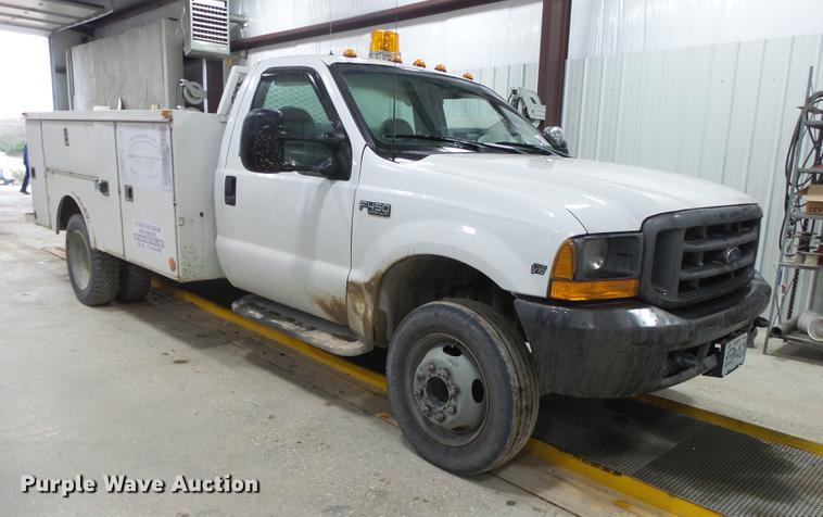image for item DE3627 1999 Ford F450 utility truck