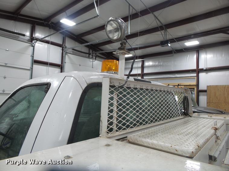 image for item DE3627 1999 Ford F450 utility truck