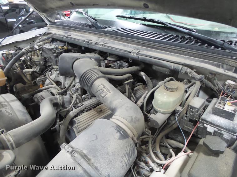 image for item DE3627 1999 Ford F450 utility truck