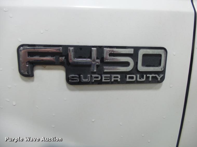 image for item DE3627 1999 Ford F450 utility truck