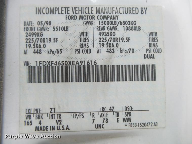 image for item DE3627 1999 Ford F450 utility truck