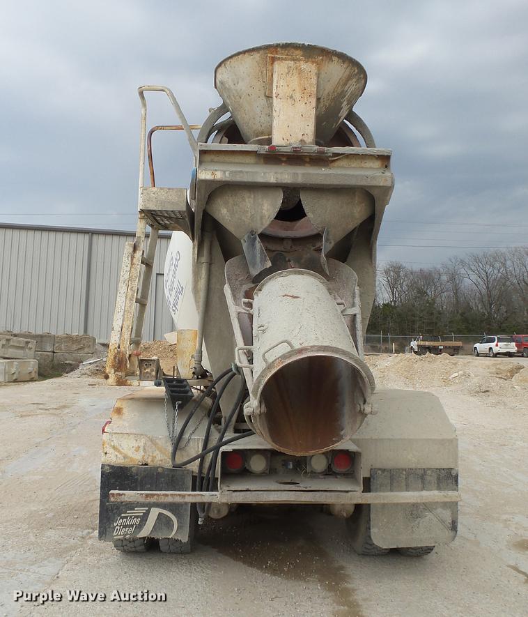 image for item DE3628 1997 Ford LT8000 ready mix truck