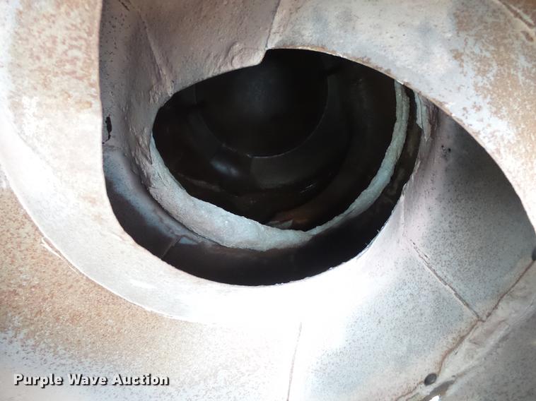 image for item DE3628 1997 Ford LT8000 ready mix truck