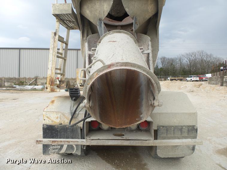 image for item DE3628 1997 Ford LT8000 ready mix truck