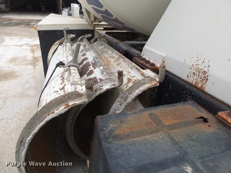 image for item DE3628 1997 Ford LT8000 ready mix truck