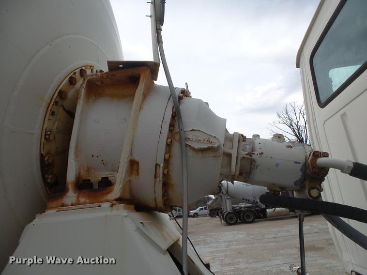 image for item DE3628 1997 Ford LT8000 ready mix truck