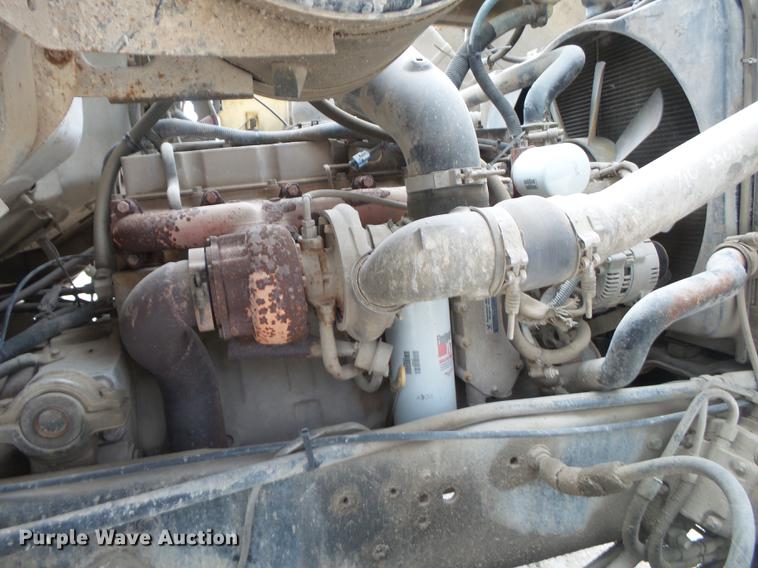 image for item DE3628 1997 Ford LT8000 ready mix truck